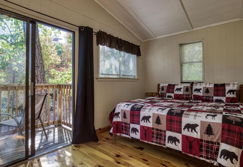 Four Bears Den, Hot Tub, 1089 Of Free Attraction Tickets For Each Paid Day, Dollywood And More Гетлинбург Екстериор снимка